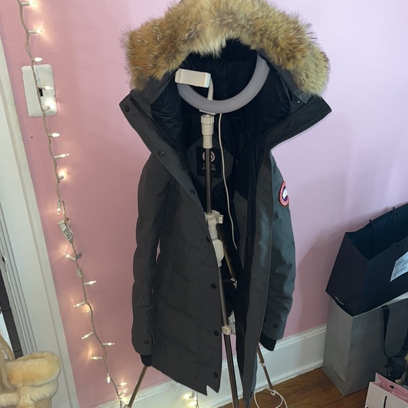 ❄️ AUTHENTIC WOMENS CANADA 🇨🇦 GOOSE FUSION FIT XS ❄️ *SEE DESCRIPTION* - Picture 3 of 17